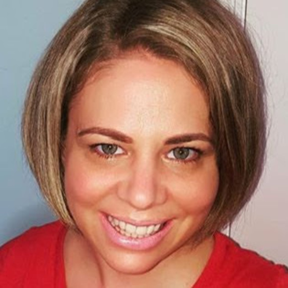 Meet your Posher, Christine - Picture 1 of 1